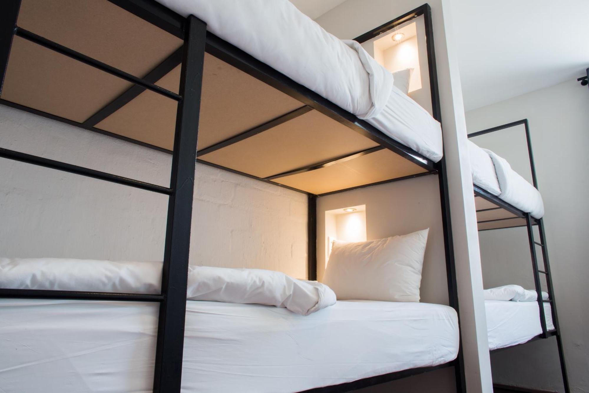 Private 6 Bed Ensuite Room,416013318:JPEG