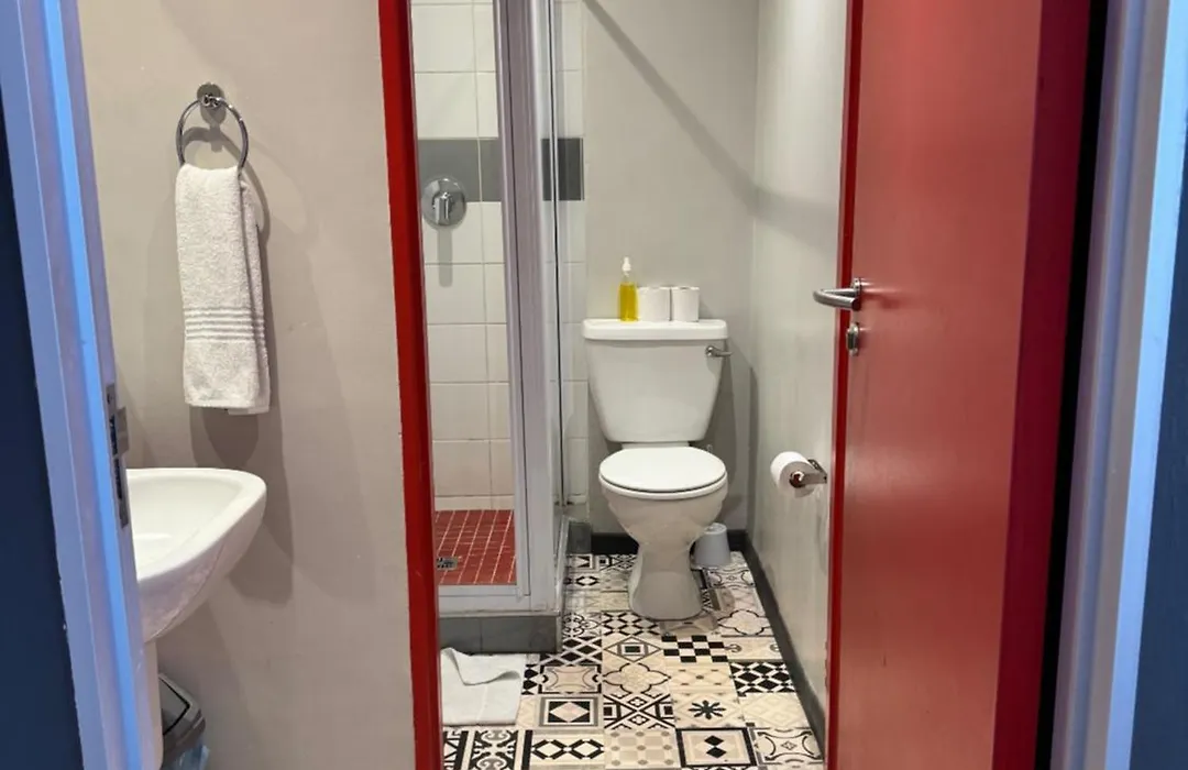 91 Loop Boutique Hostel-1
