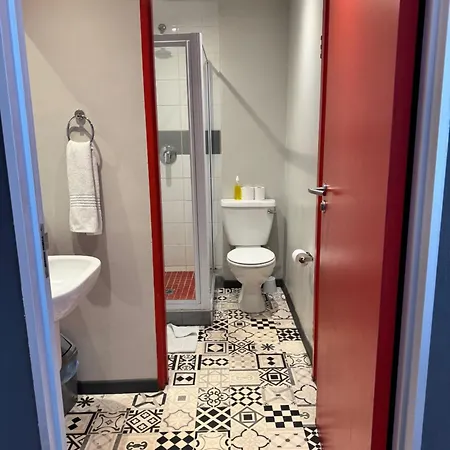 91 Loop Boutique Hostel-2